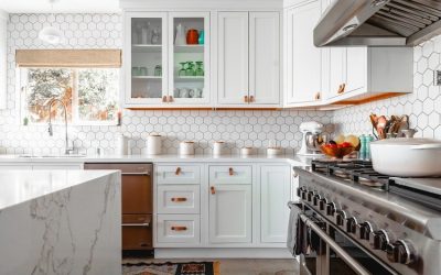 6 Motif Wallpaper Dinding Dapur untuk Dekor Ramah Budget