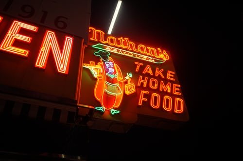 Serba Serbi Neon Box untuk Branding yang Harus Anda Tahu