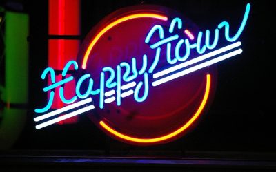 Neon Box, Media Promosi Kekinian yang Bisa Mengubah Ruangan Jadi Spot Instagramable