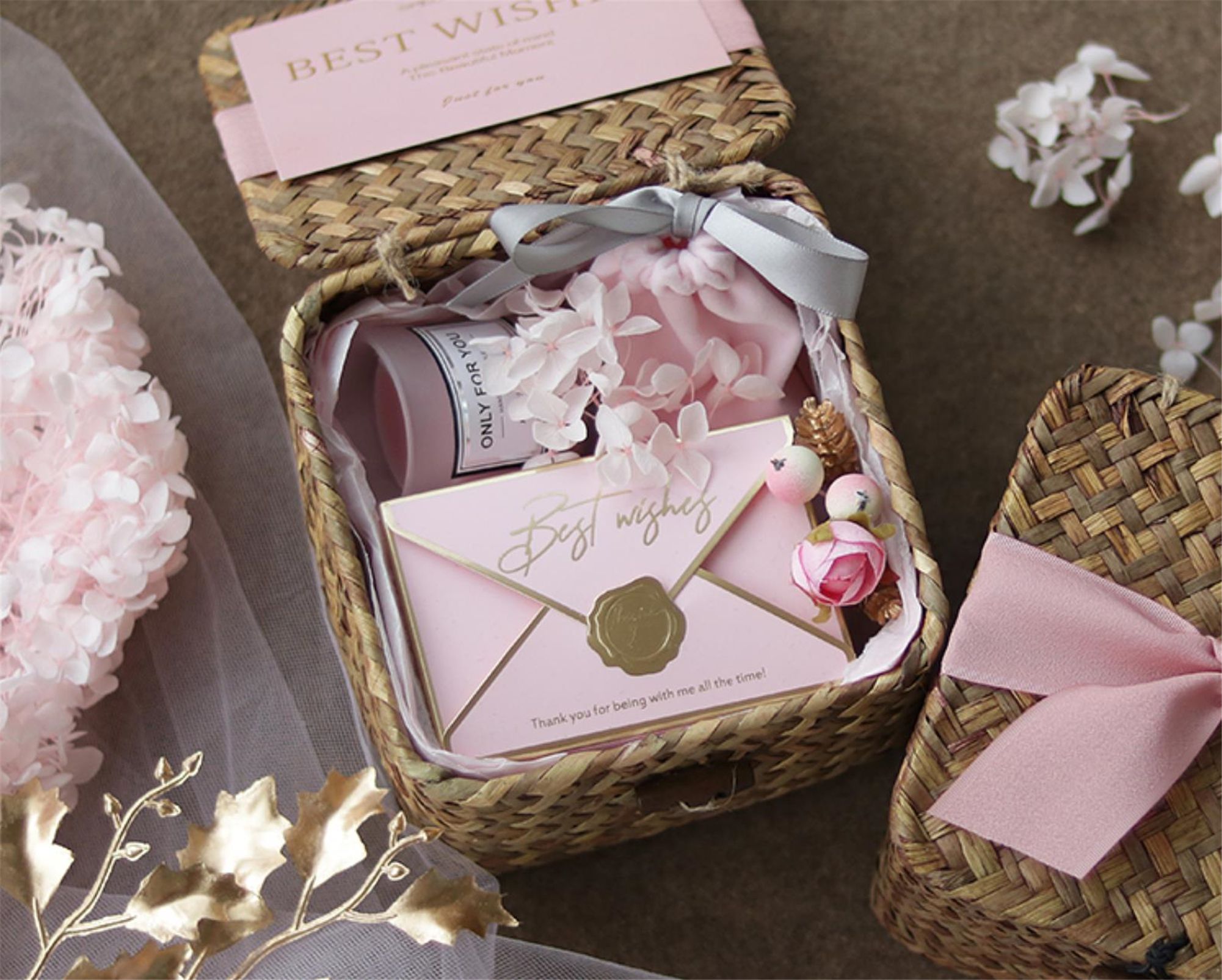 undangan nikah blangko atau custom