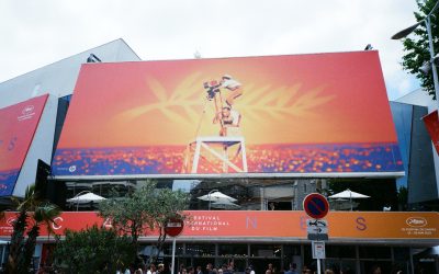 Billboard Atau Papan Reklame? Ini Dia Pengertiannya dan Manfaatnya!