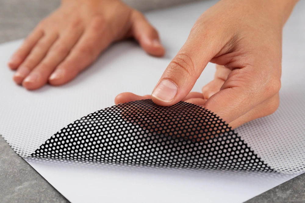 stiker one way, stiker perforasi, stiker one way vision