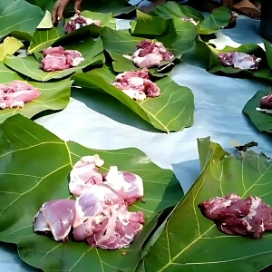 bungkus daun, kemasan daging kurban